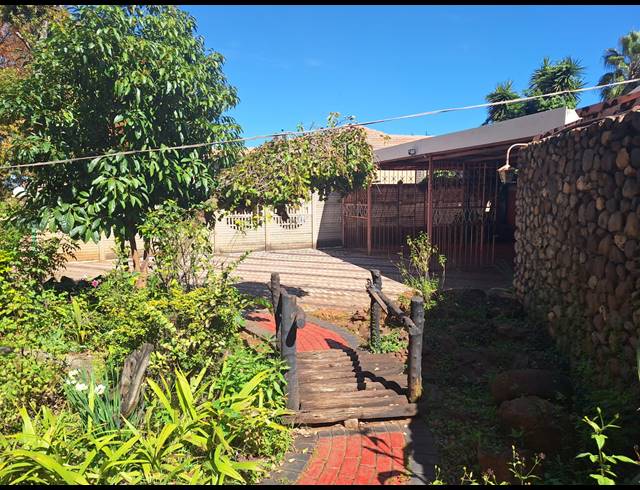 3 BEDROOM HOUSE FOR SALE IN VANDERBIJLPARK SE 7